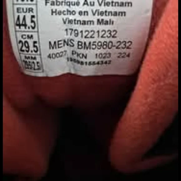 Columbia Men's Brown and Black Winter Boots - Picture 4 of 6